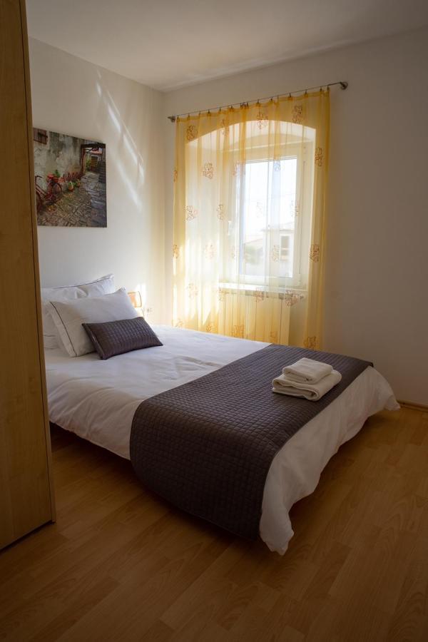 Olive Tree Apartments Умаг Екстериор снимка