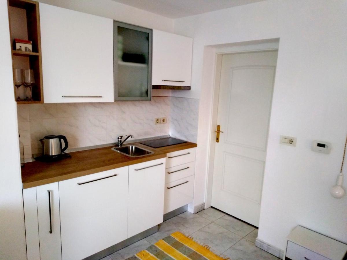 Olive Tree Apartments Умаг Екстериор снимка